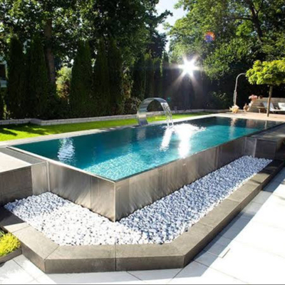 De openlucht van de de Poolvilla van de Roestvrij staalstructuur douane van Lux Relax boven grondpool