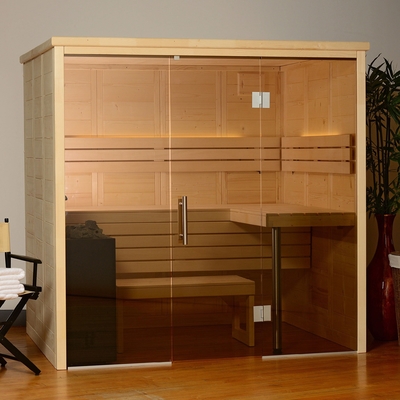 De nette Binnen 3-4 Zaal van de Persoons Traditionele Droge Sauna met Saunastenen